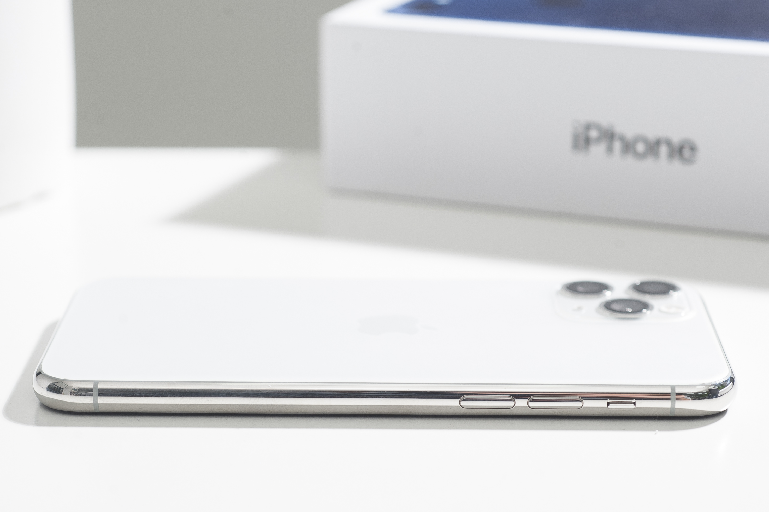 iPhone 11 Pro 512gb, Silver (MWCT2) б/у